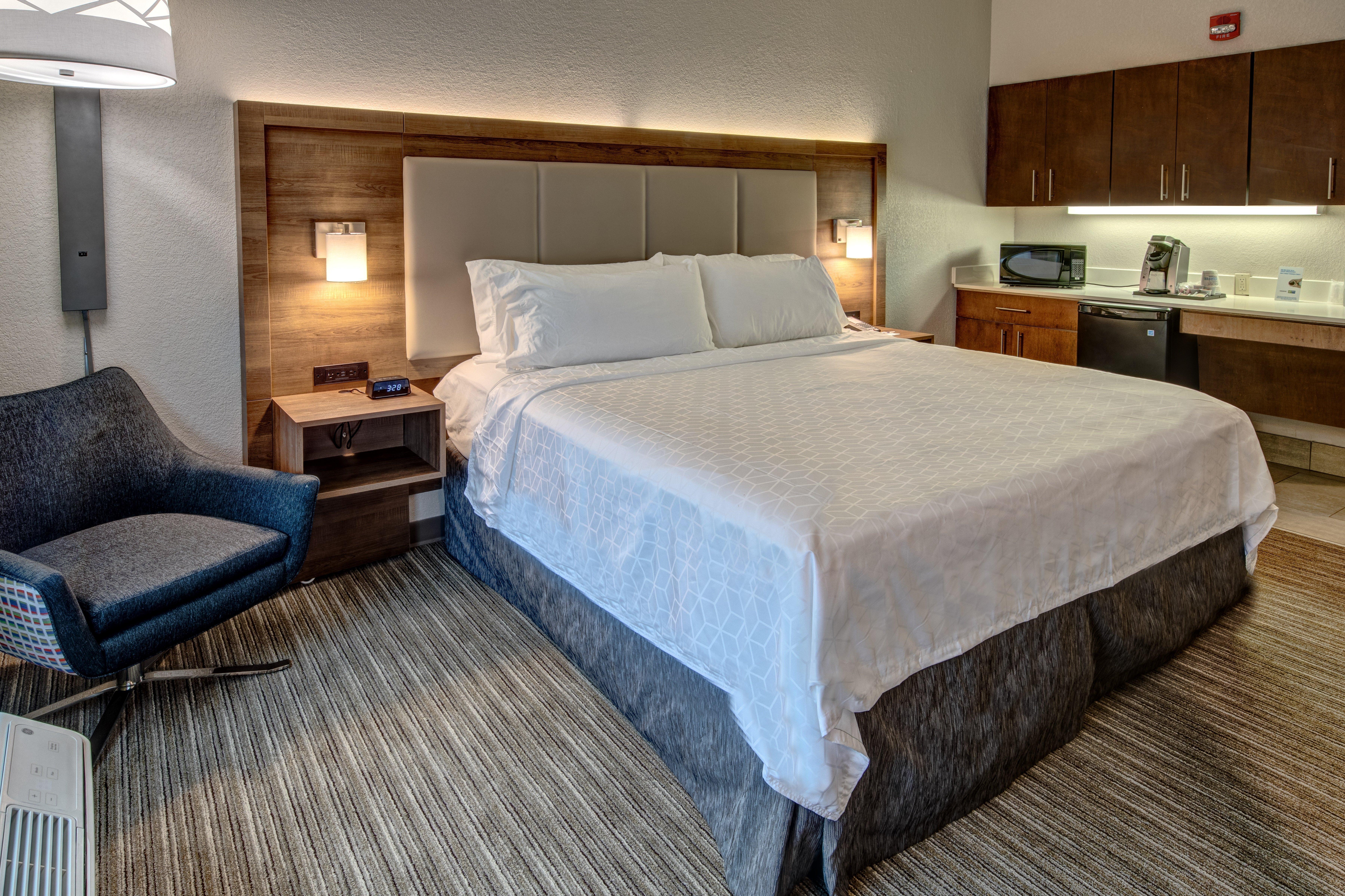 Holiday Inn Express Hotel & Suites Memphis Southwind By Ihg Exterior photo